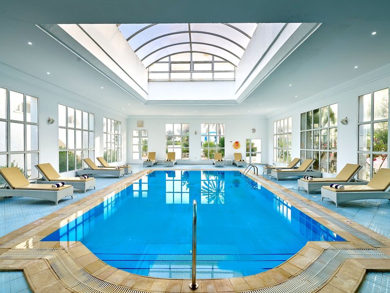 COOEE Hari Club Beach Resort 23