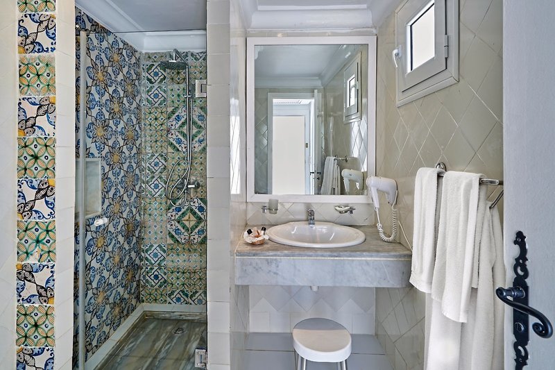 COOEE Hari Club Beach Resort 19