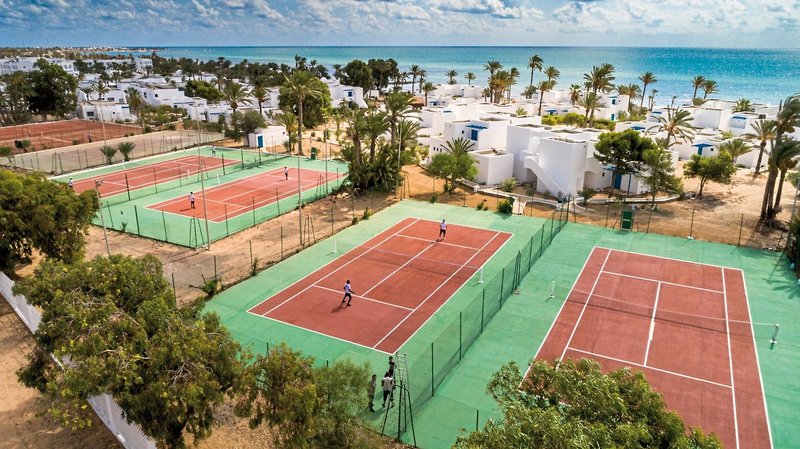 Hari Club Beach Resort 39