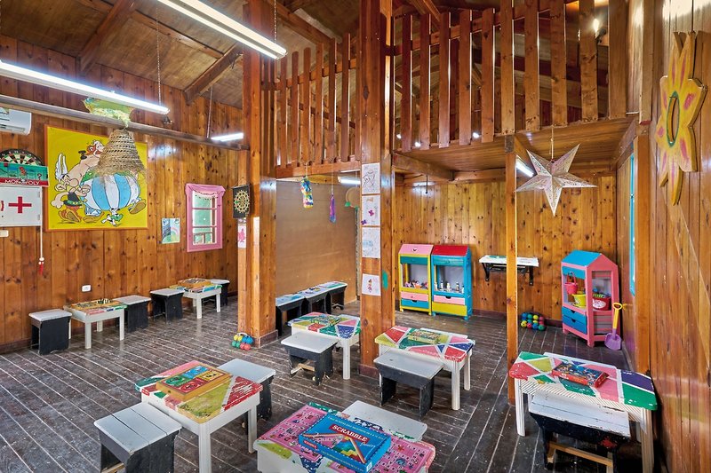 Hari Club Beach Resort 43