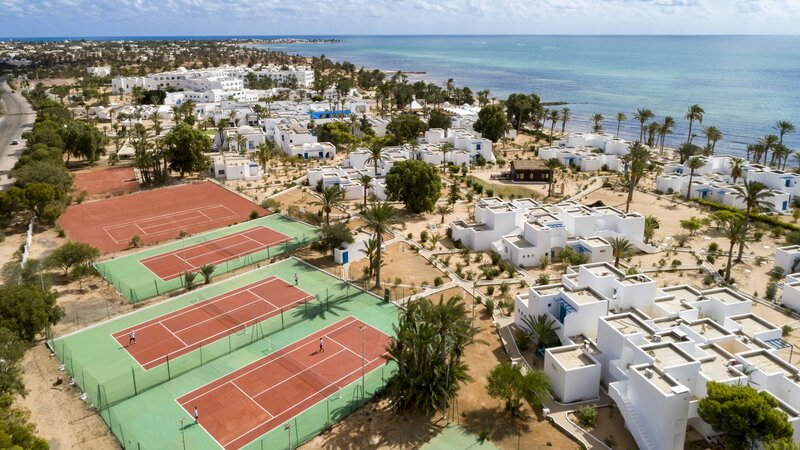 Hari Club Beach Resort 10