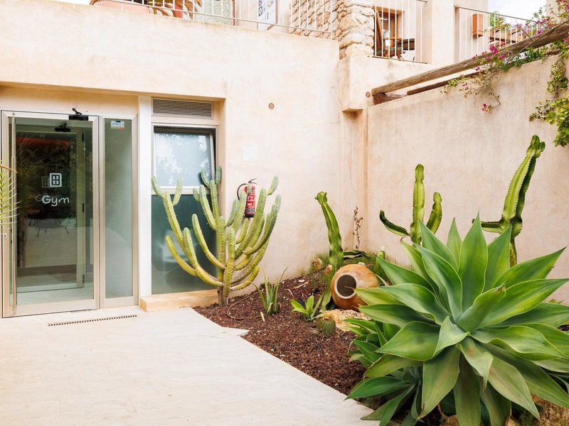 Can Lluc Boutique Country Hotel & Villas 12