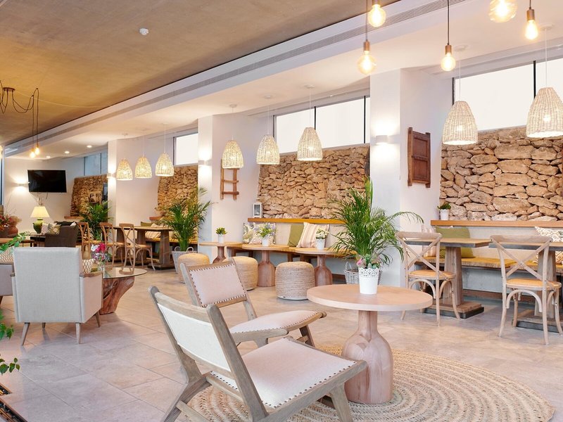 Can Lluc Boutique Country Hotel & Villas 16