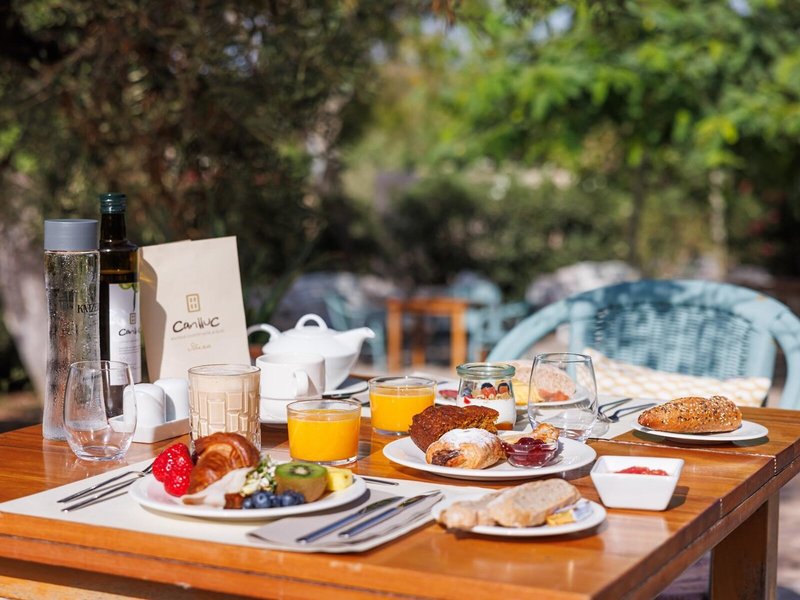 Can Lluc Boutique Country Hotel & Villas 20