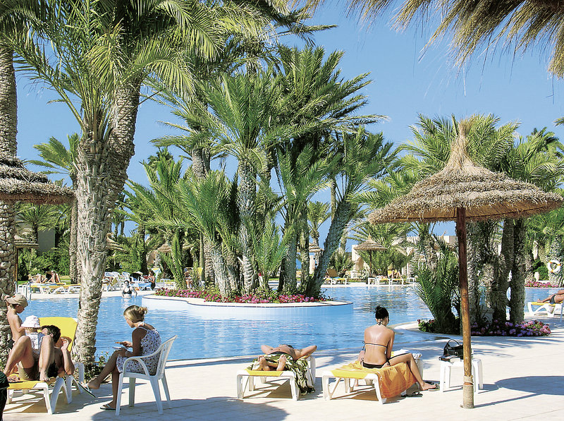 Zita Beach Resort 8