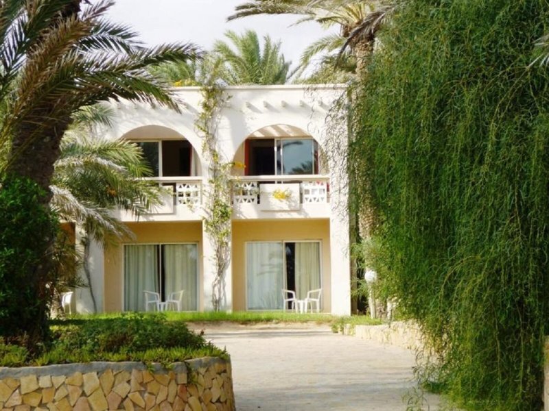 Zita Beach Resort 2