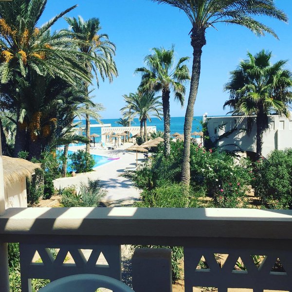 Zita Beach Resort 8