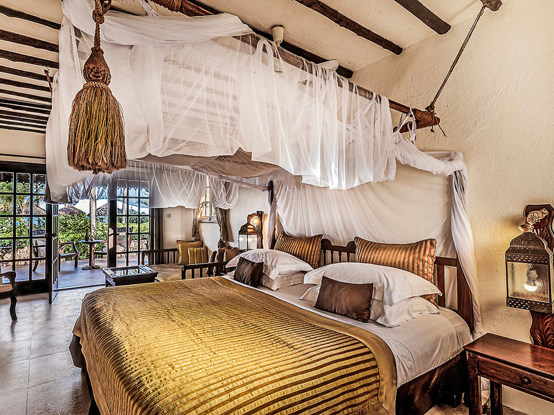 Breezes Beach Club & Spa 2