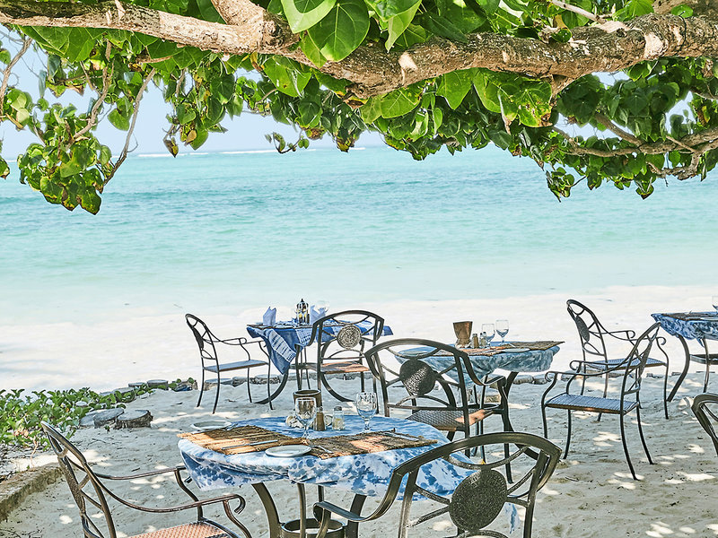 Breezes Beach Club & Spa 7