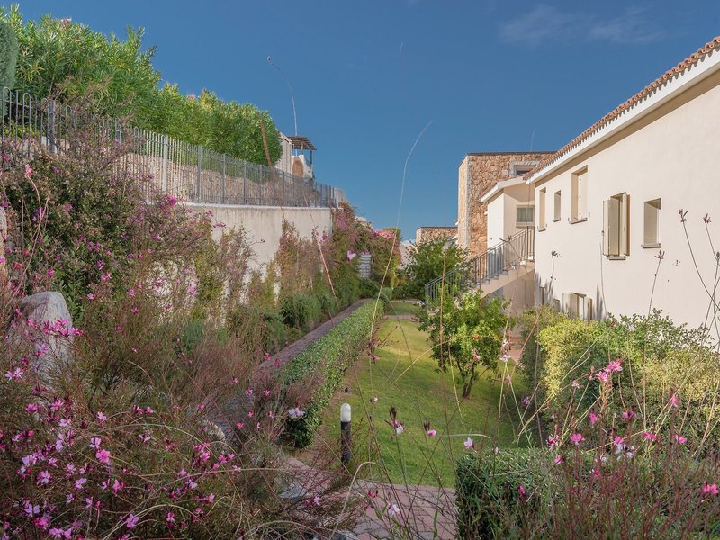 Residence Ea Bianca 8