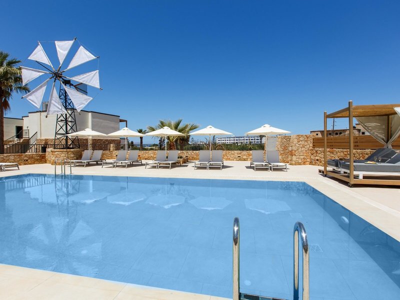 Home Hotel 3 - Outdoor Pool