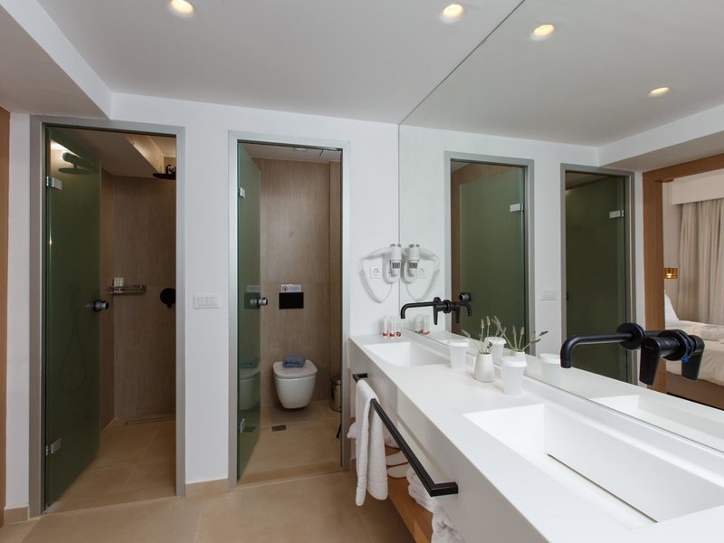 Home Hotel 24 - Room Example