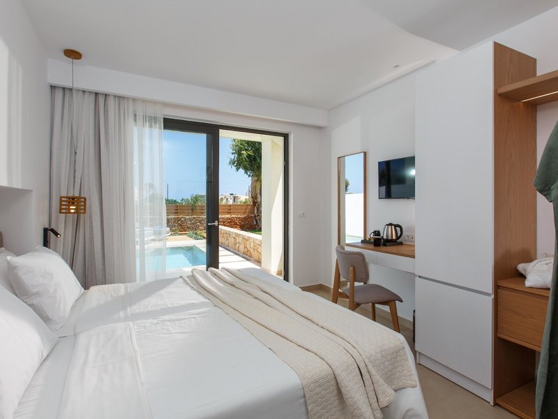 Home Hotel 33 - Room Example