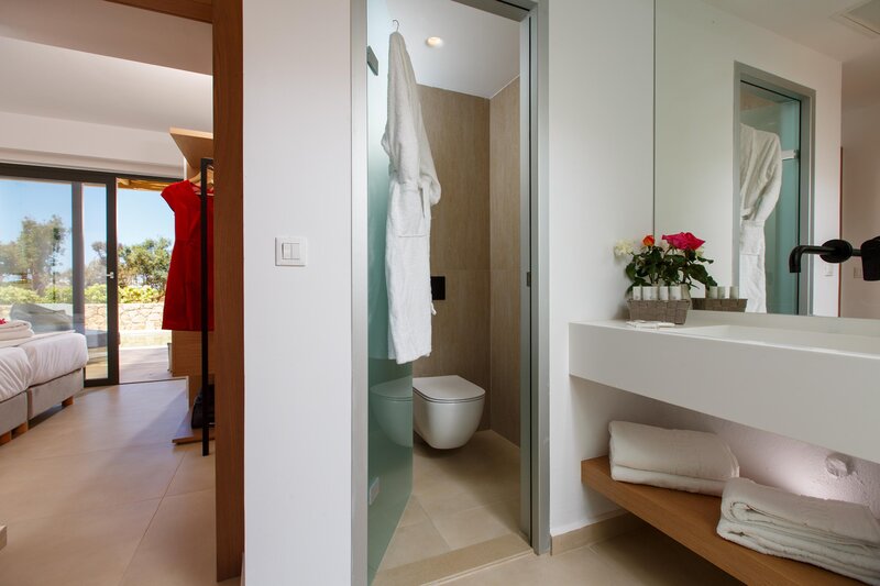 ALOE Boutique Hotel powered by Anissa Beach 50