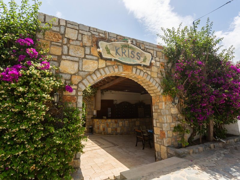 Kriss Hotel 1