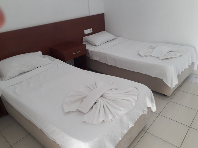 Kriss Hotel 9