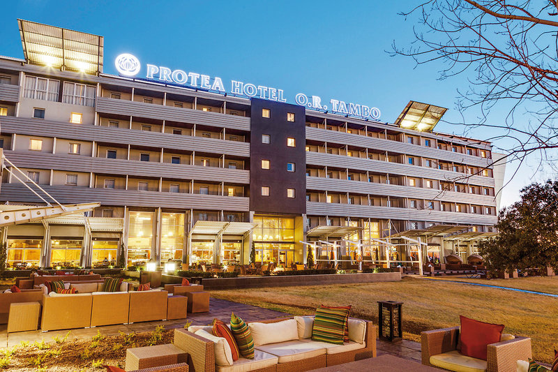 Protea Hotel by Marriott O.R. Tambo Airport 11 - Terrace
