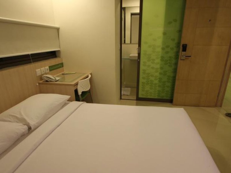 J Hotel Kuta 10