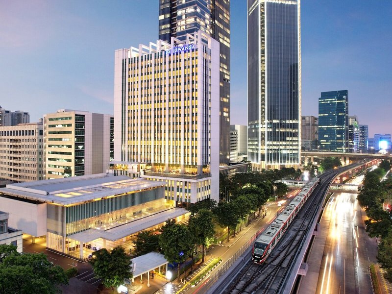 JS Luwansa Hotel & Convention Center 2