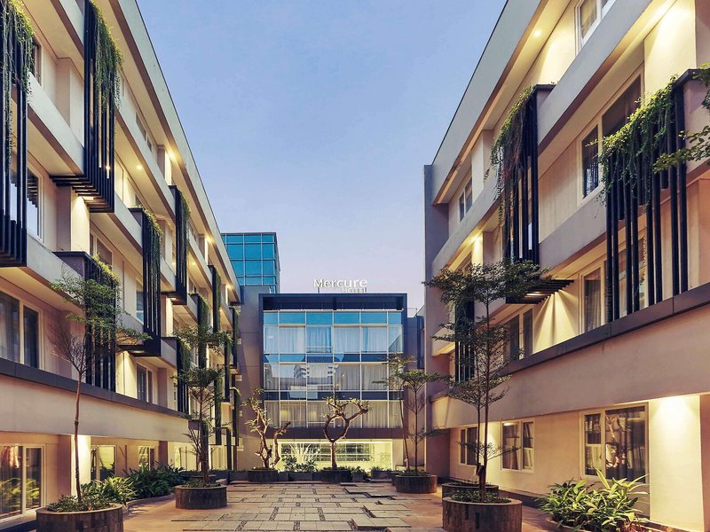 Mercure Jakarta Sabang 4