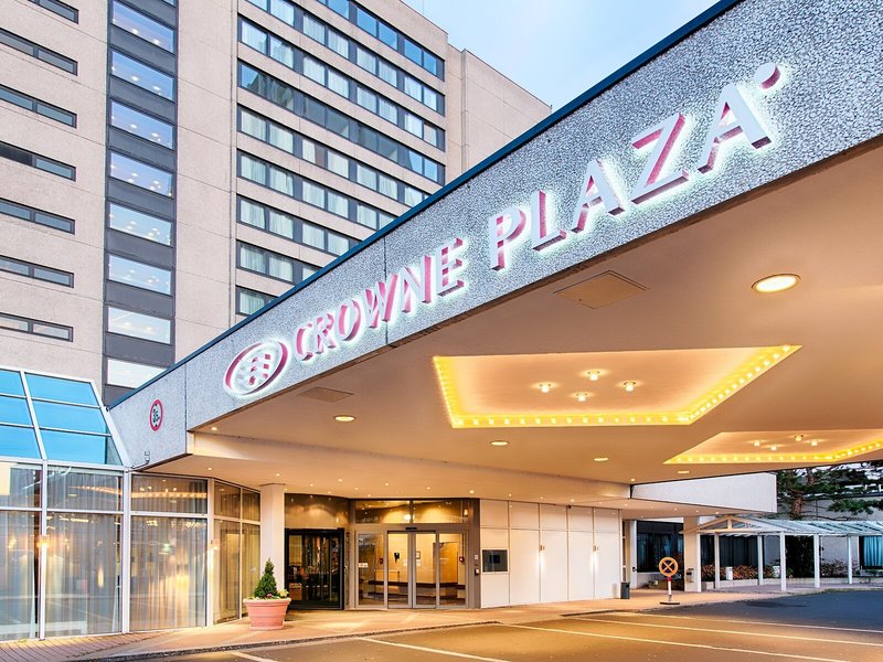 Plaza Frankfurt Conress Hotel  1