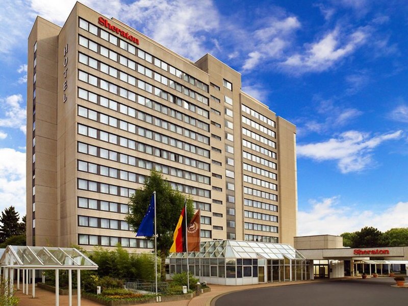Plaza Frankfurt Conress Hotel  3
