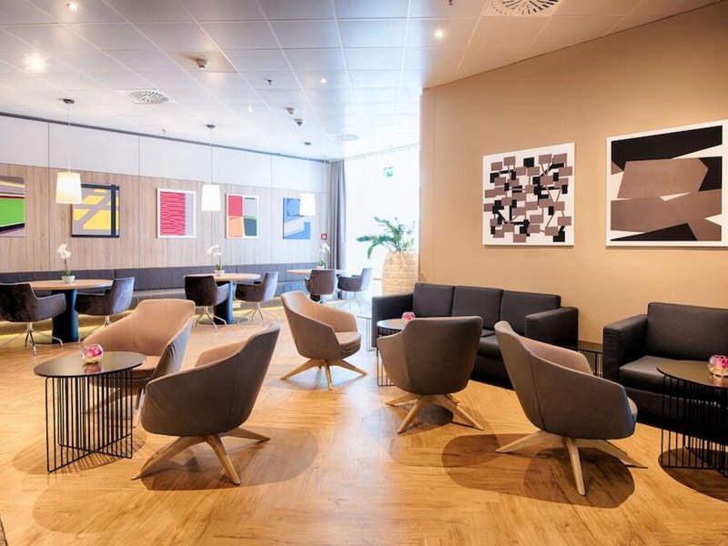Plaza Frankfurt Conress Hotel  14