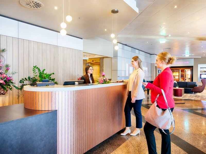 Plaza Frankfurt Conress Hotel  15