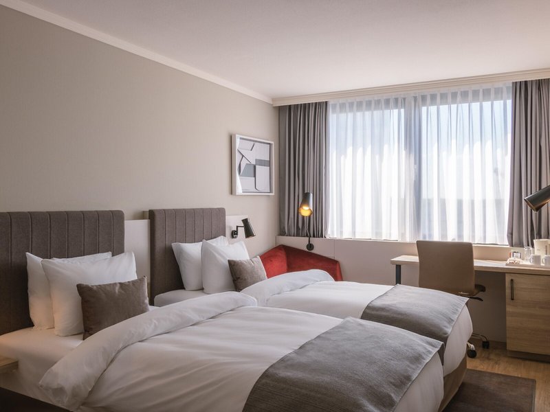 Plaza Frankfurt Conress Hotel  43