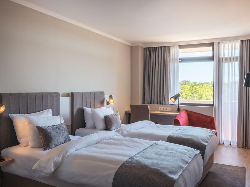 Plaza Frankfurt Conress Hotel  44