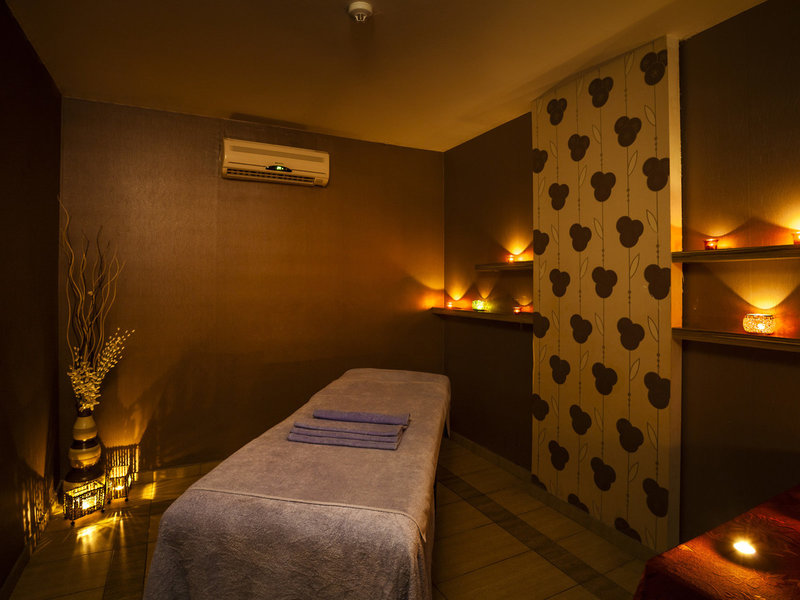 Hotel Turan Prince 38