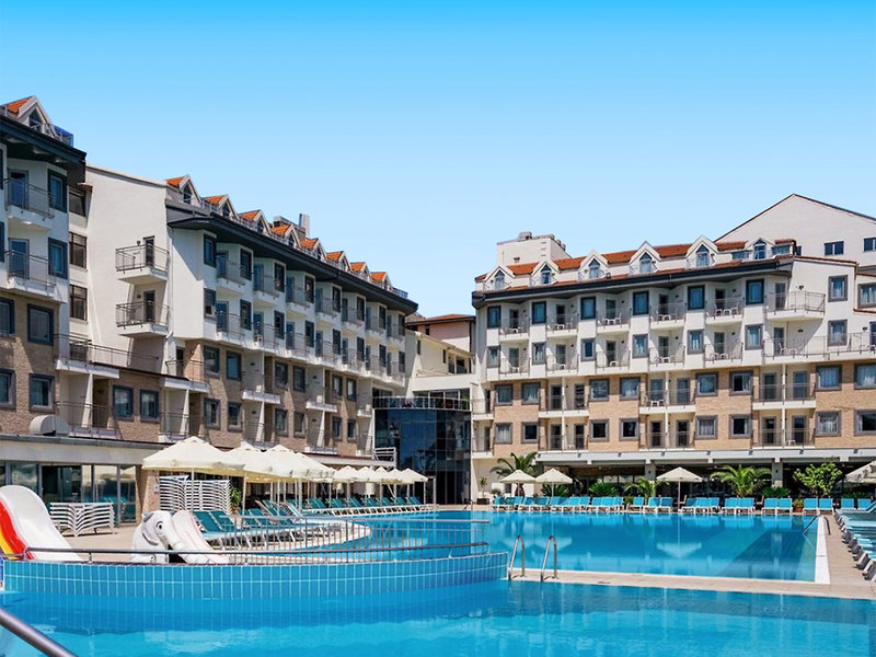 Diamond Beach Hotel & Spa 5