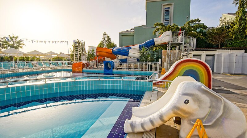 Diamond Beach Hotel & Spa 18