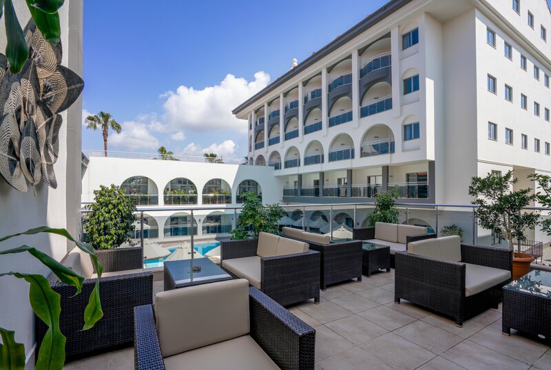 Diamond Beach Hotel & Spa 22