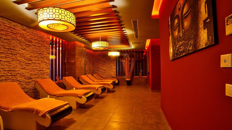 Diamond Beach Hotel & Spa 39