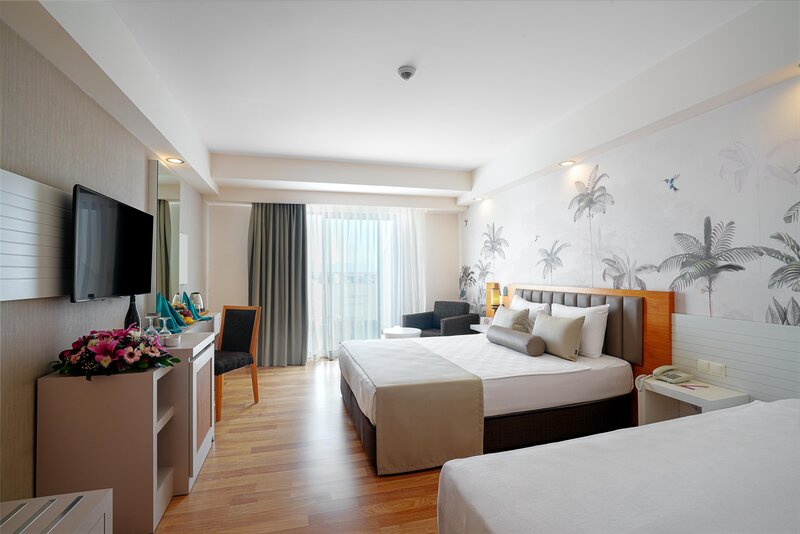 Diamond Beach Hotel & Spa 56