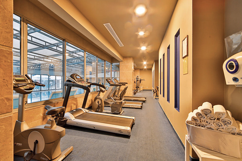 Diamond Beach Hotel & Spa 32