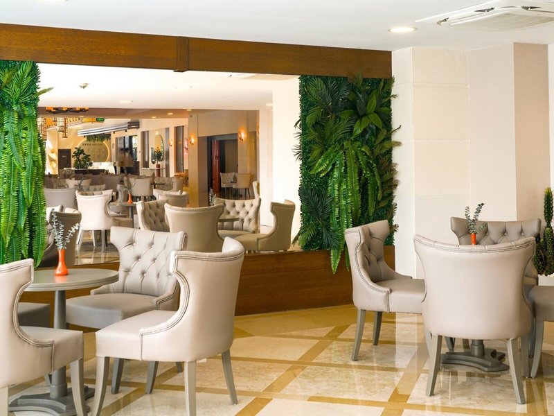 Side Aluna Hotel 39