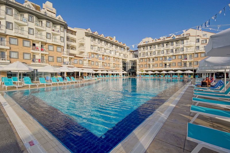Diamond Beach Hotel & Spa 5