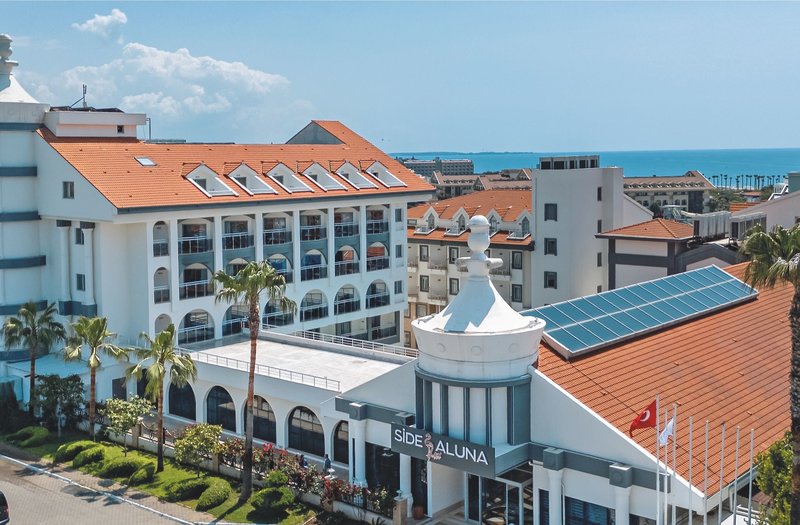 Diamond Beach Hotel & Spa 8