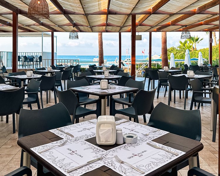 Diamond Beach Hotel & Spa 15