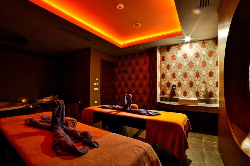 Diamond Beach Hotel & Spa 21