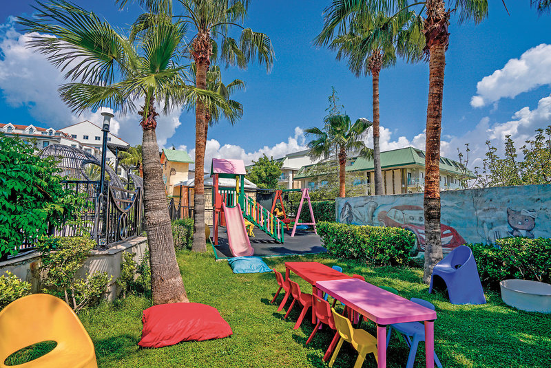 Side Aluna Hotel 14