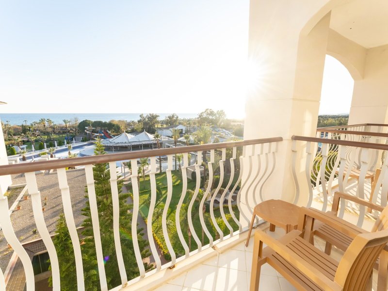 Sunis Elita Beach Resort 33