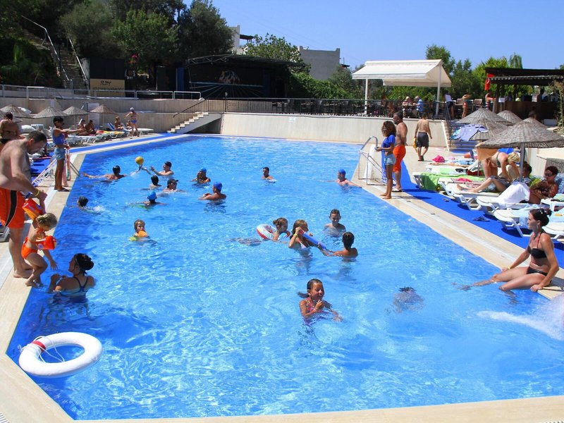 Golden Age Crystal Bodrum 14