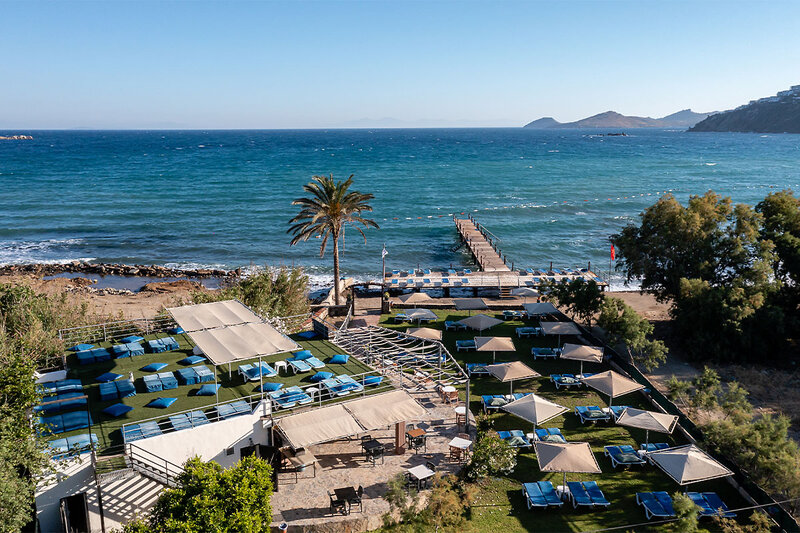 Golden Age Crystal Bodrum 8