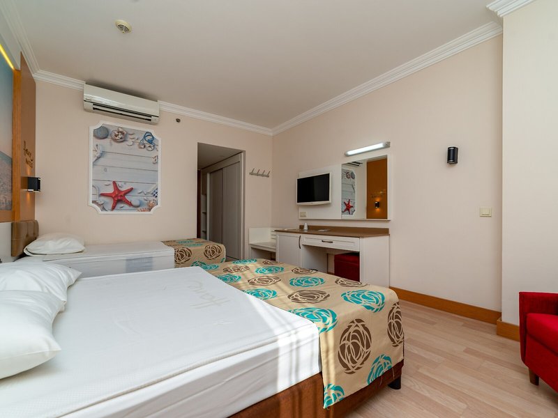 PrimaSol Hane Family 50