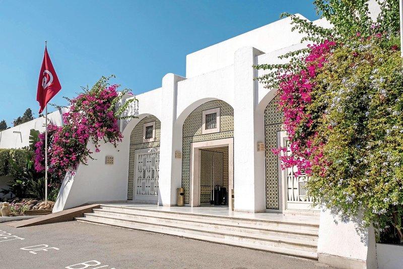 Les Orangers Beach Resort 9