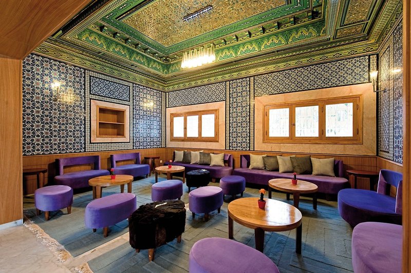 Les Orangers Beach Resort 10