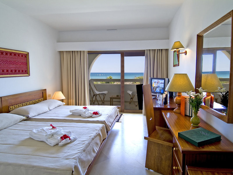Les Orangers Beach Resort 20